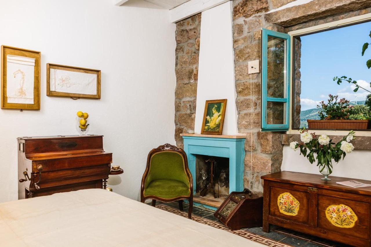 Borgo Lu Puleu Hotel Perfugas Exterior photo