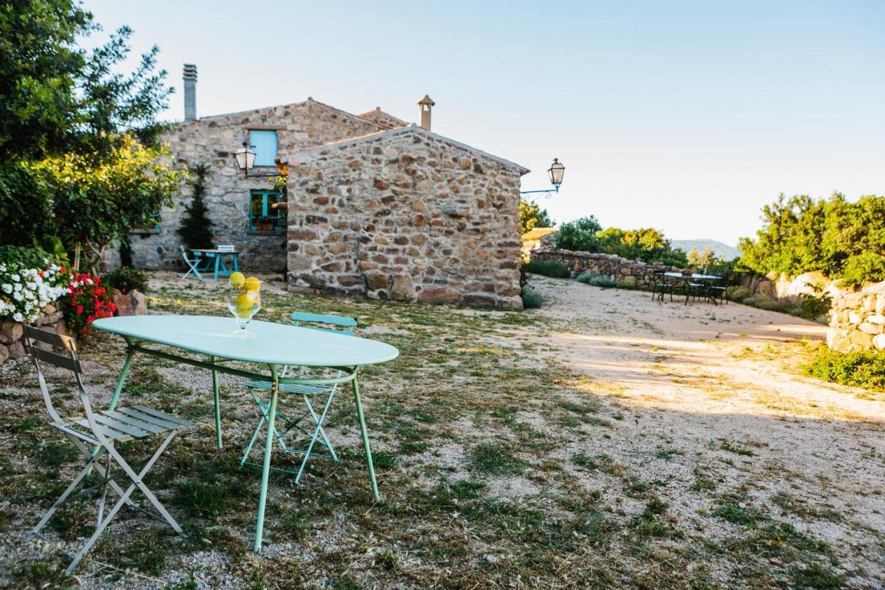 Borgo Lu Puleu Hotel Perfugas Exterior photo