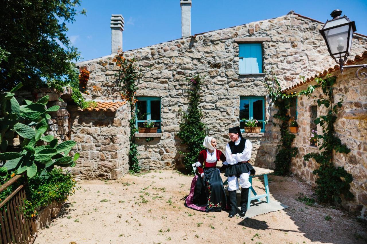 Borgo Lu Puleu Hotel Perfugas Exterior photo